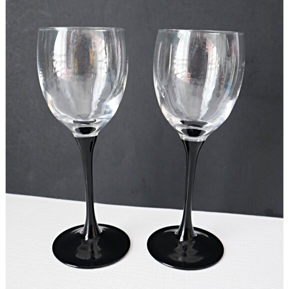 4 Vintage LUMINARC Black Stemmed Wine Glasses France Barware - Picture 3 of 5